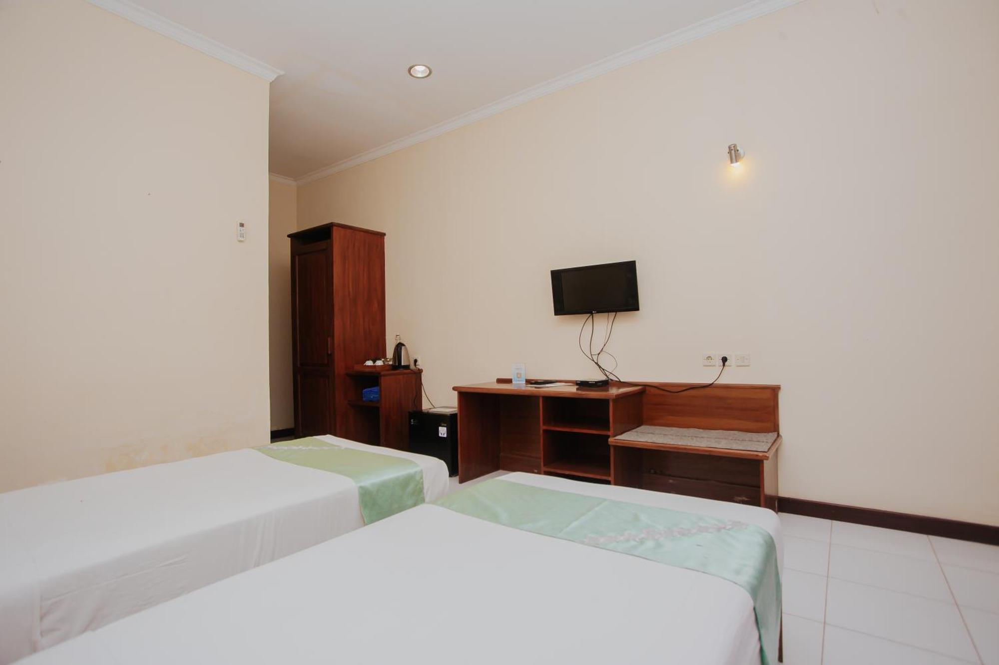 Medana Bay Marina Hotel Paloh Eksteriør billede